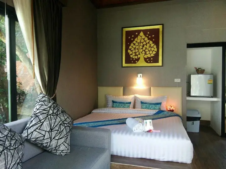 Ко-Липе: Decho Beach Resort
