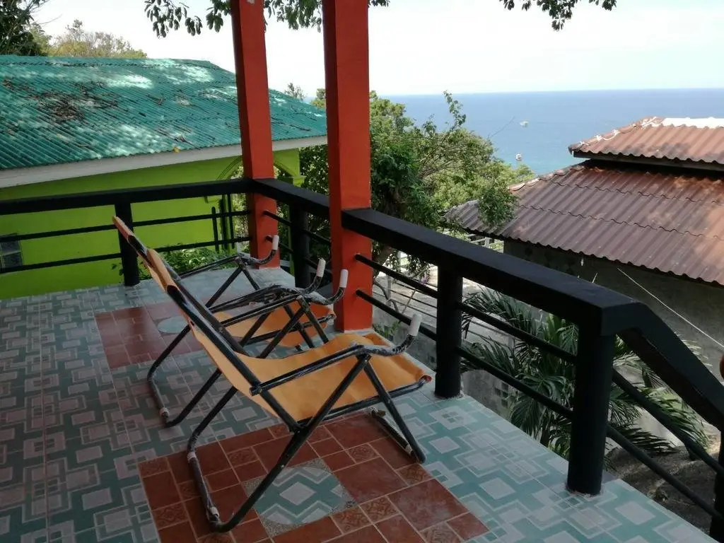 Мэй-Хаад-Бэй: OK View Bungalow