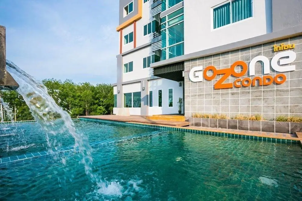 Сураттхани: Gozone Condotel