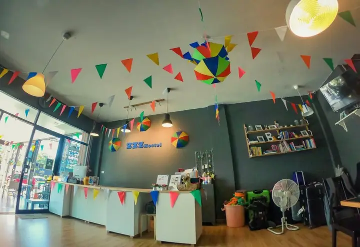 Бангкок: ZZZ Hostel - Don Mueang Airport