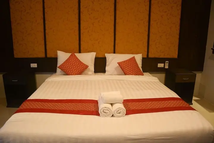 Сангкхла Бури: Phu Chom Mork Resort
