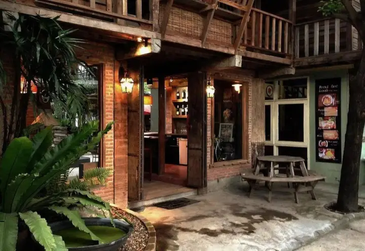 Чиангмай: OYO 988 Good Morning Chiang Mai Tropical Inn