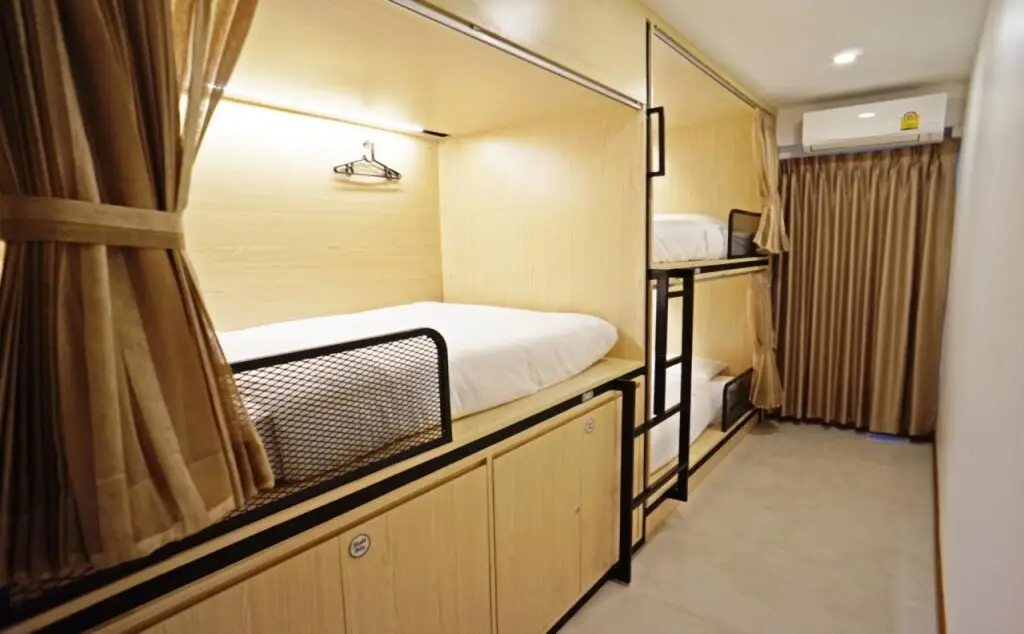 Бангкок: Naratel Hostel Bangkok