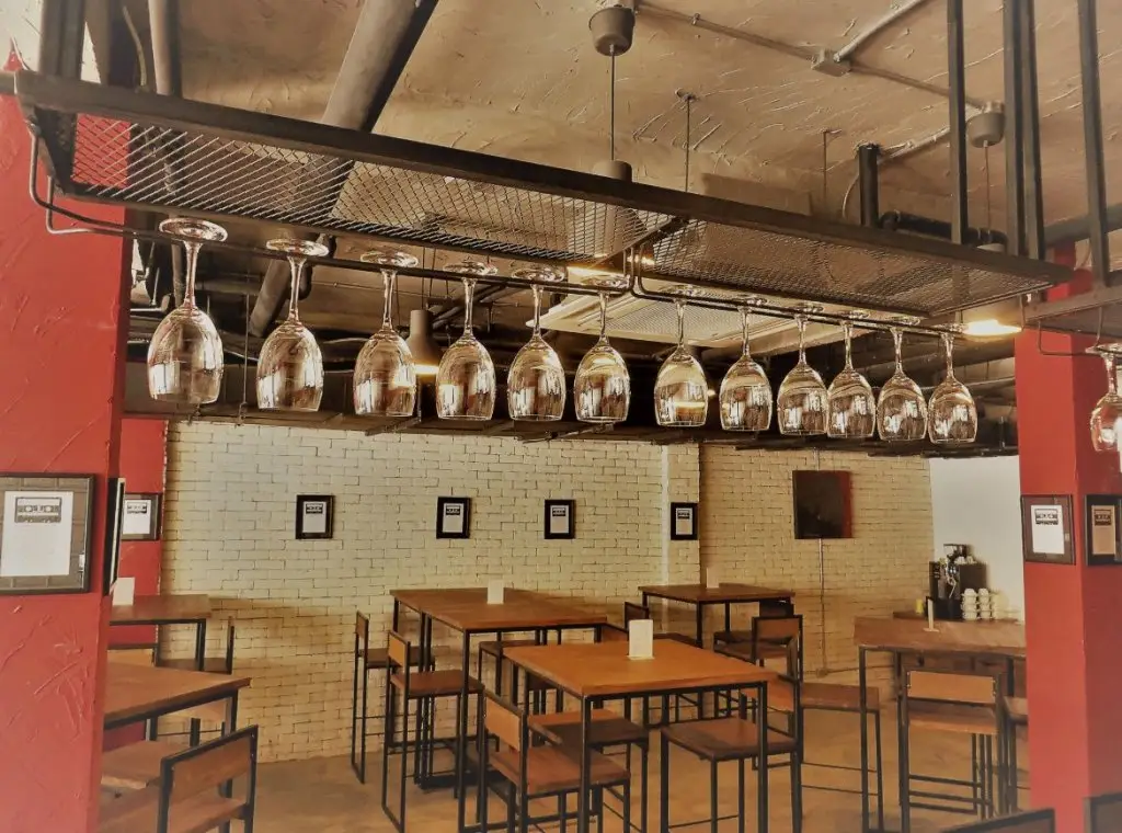Бангкок: Henry's Hotel & Gastropub