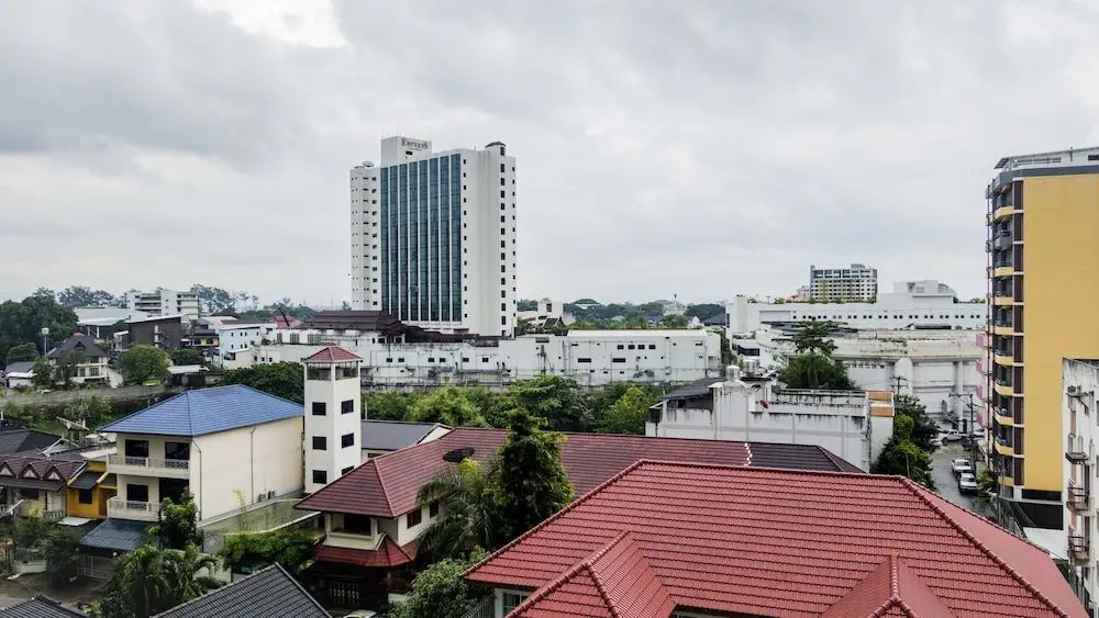 Astra Condo — фото 1