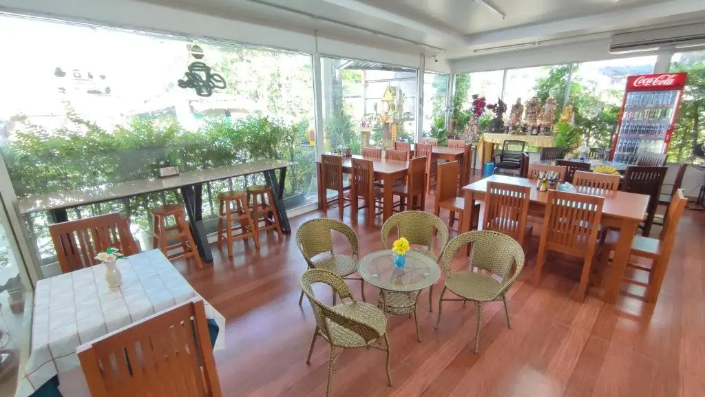 Бангкок: Pa Chalermchai Guesthouse