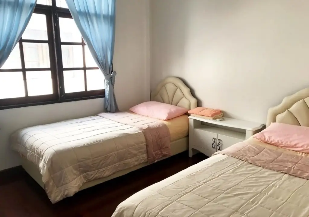 Бангкок: Sira’s House