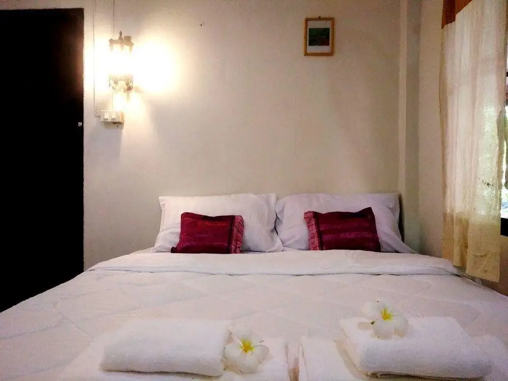 Паи: Anya House Pai
