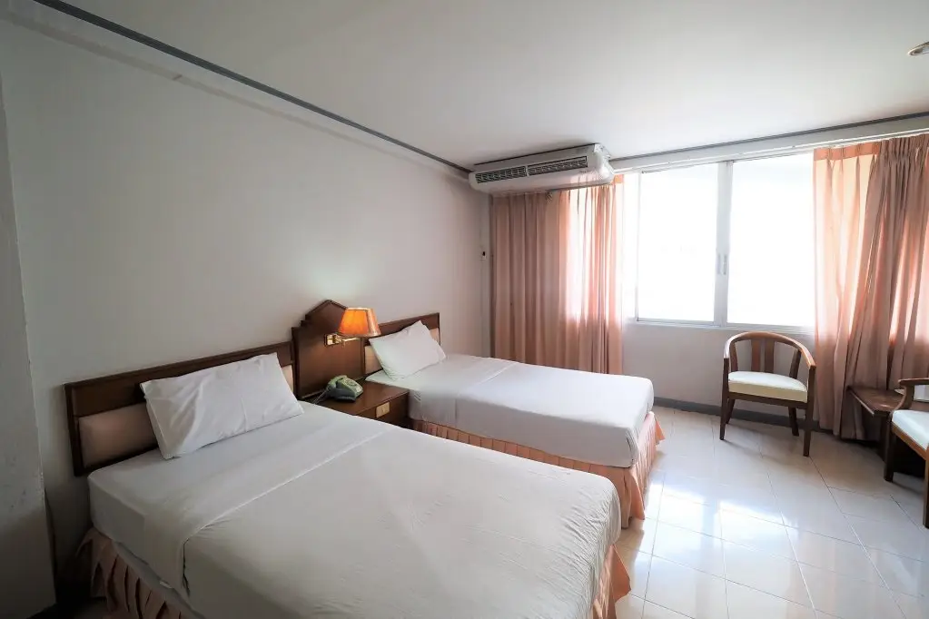 Супханбури: Pachara Hotel and Restaurant