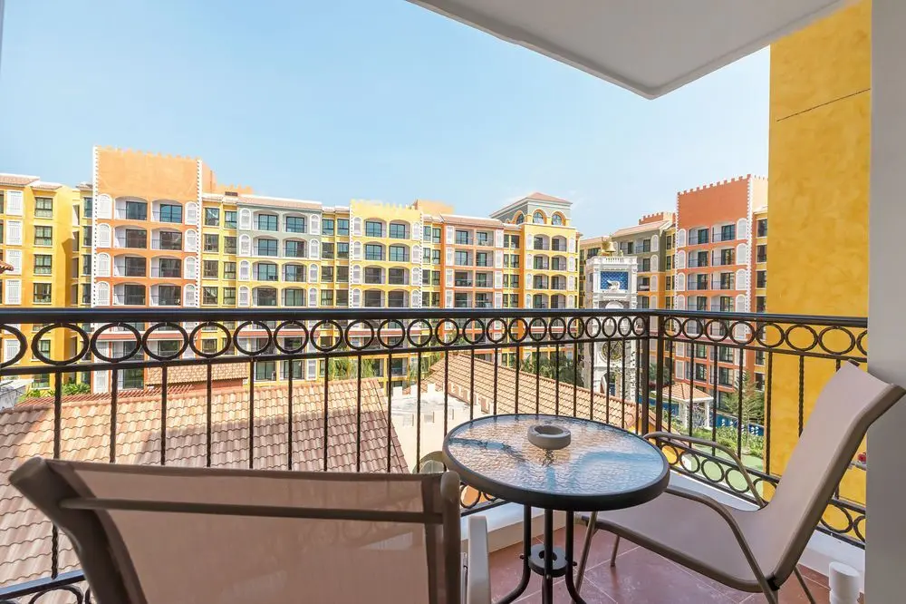 На Чом Тхиан: Venetian Suites by Favstay