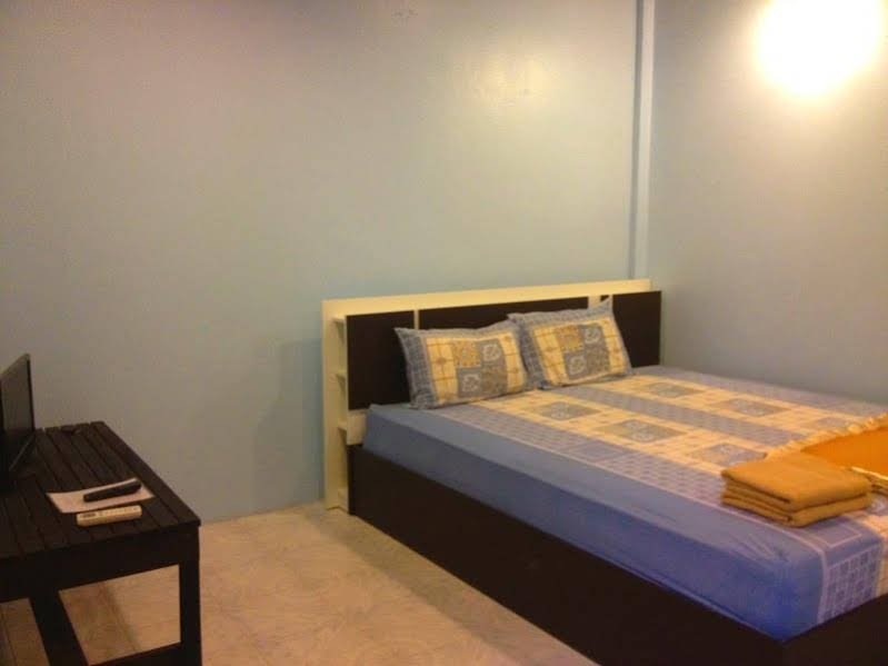 Самуи: Laem Din Guest House