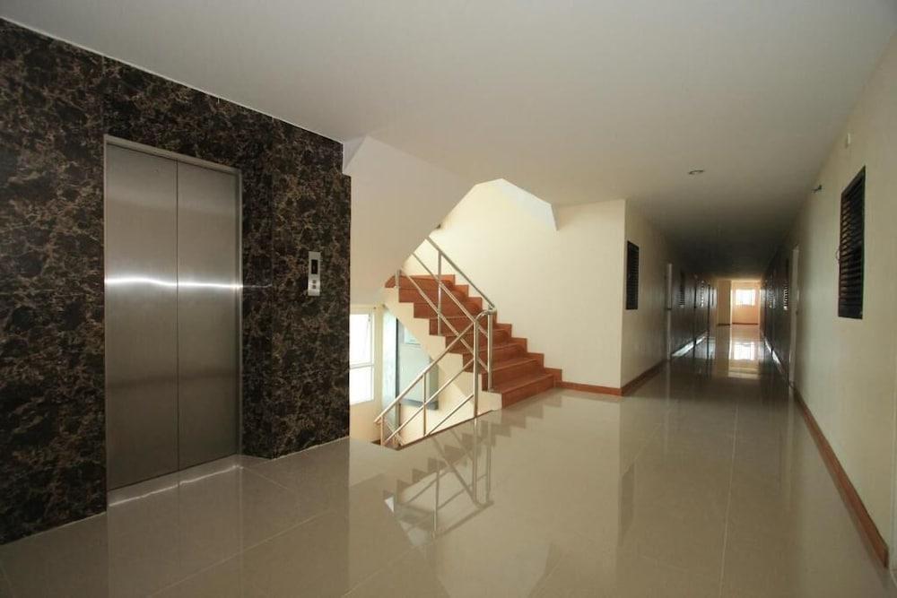Сирача: Chantorn Residence