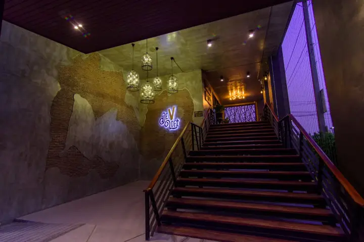 Кхлонг-Янг: deVloft Residence