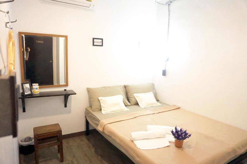 Бангкок: Feel Good Bangkok Hostel