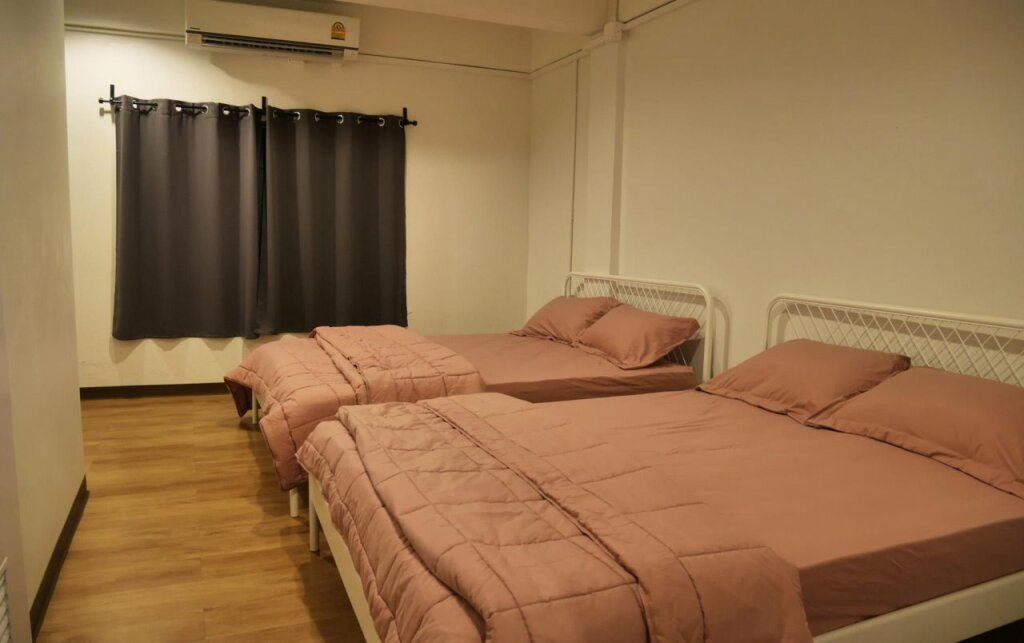 Бангкок: Phresh Hostel