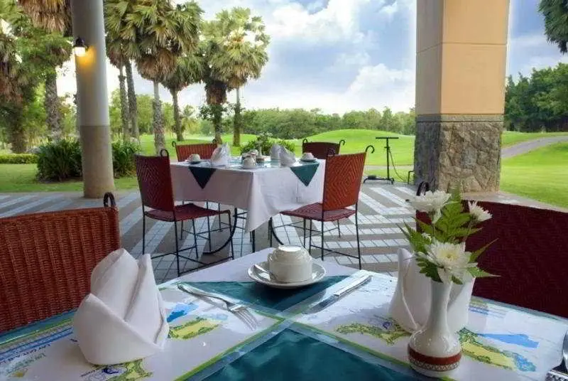 Чаам: Imperial Lake View Resort & Go