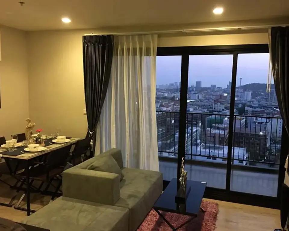 Паттайя: The Base Condo Sea-View Win99
