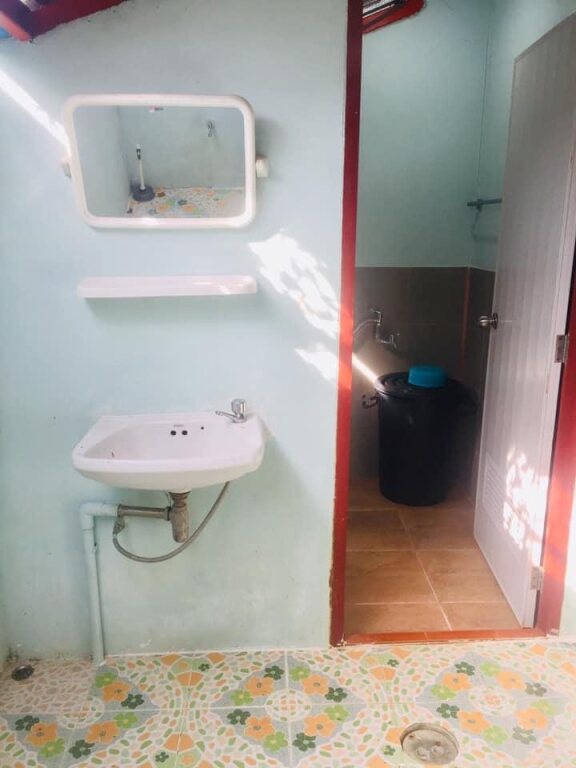 Сай Йок: Plaifon & Tonnaw House
