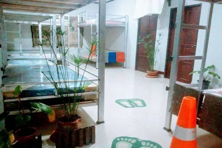Ланта: Sake Beach Hostel