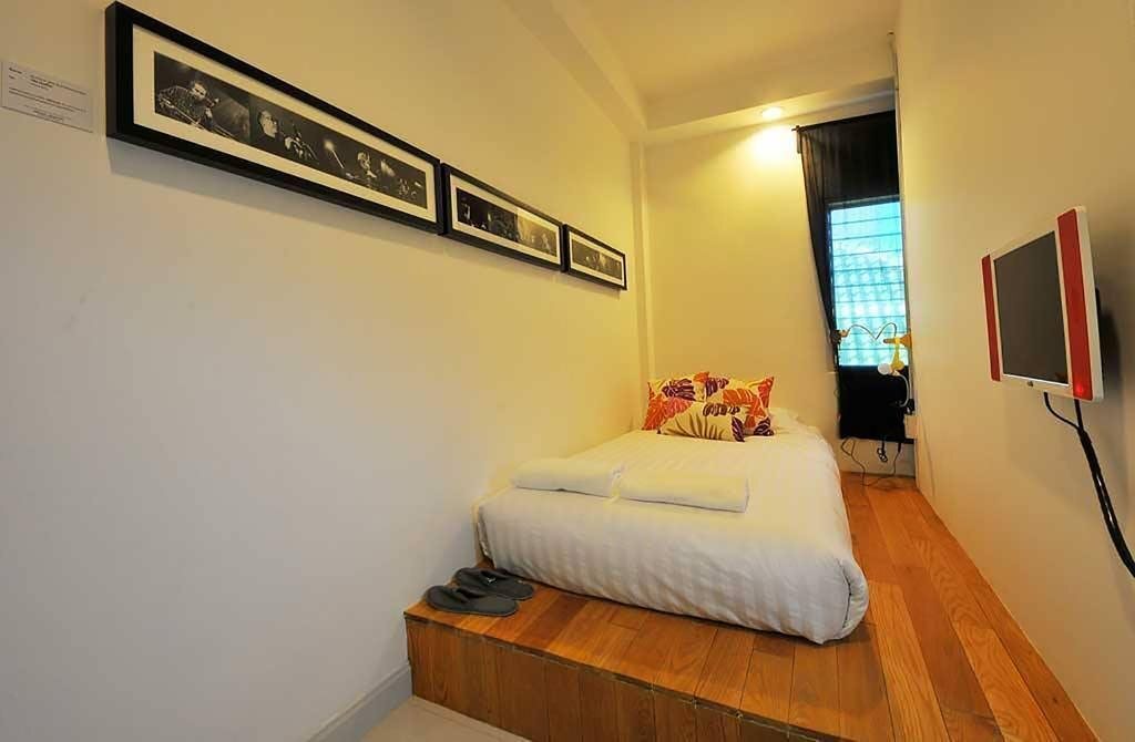 Бангкок: Pyat Music and Artel Guesthouse