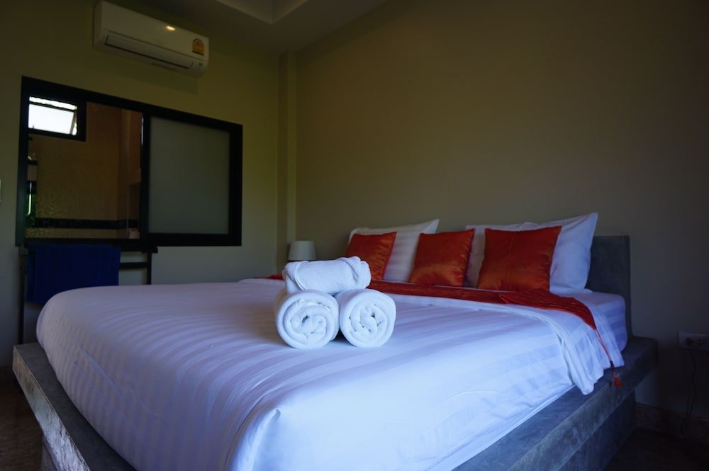 Муанг: Nisa Resort