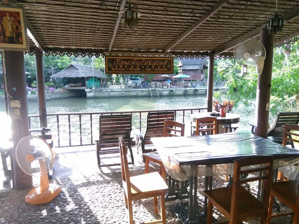 Ампхава: RueanPhen Homestay