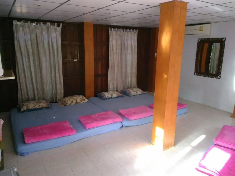 Ампхава: RueanPhen Homestay