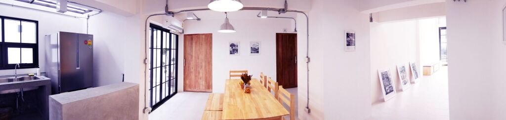 Бангкок: The Companion - Hostel