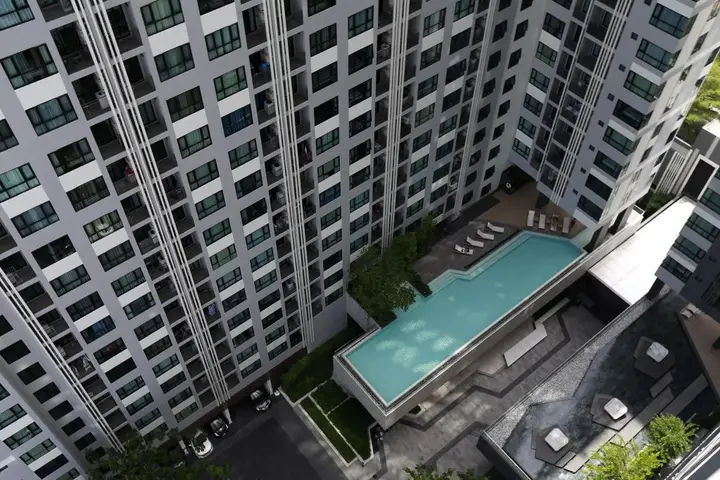 Паттайя: The Base Condo by Win 99 group