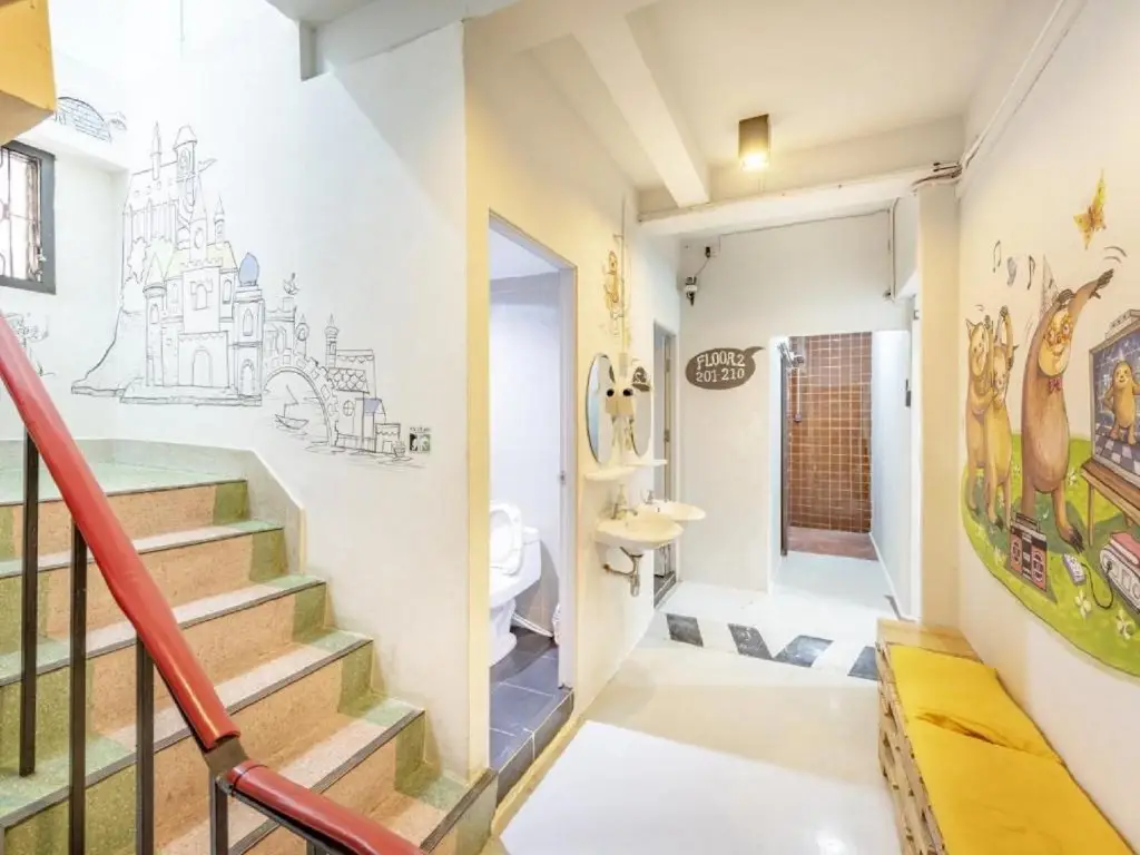 Бангкок: Sloth Hostel