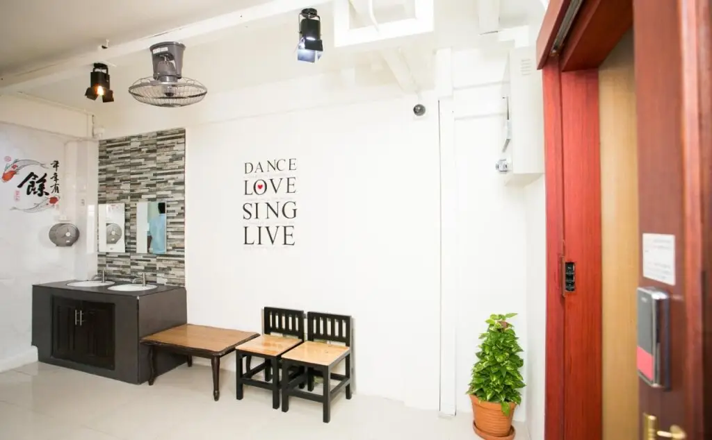 Бангкок: AlphaBed Hostel Bangkok