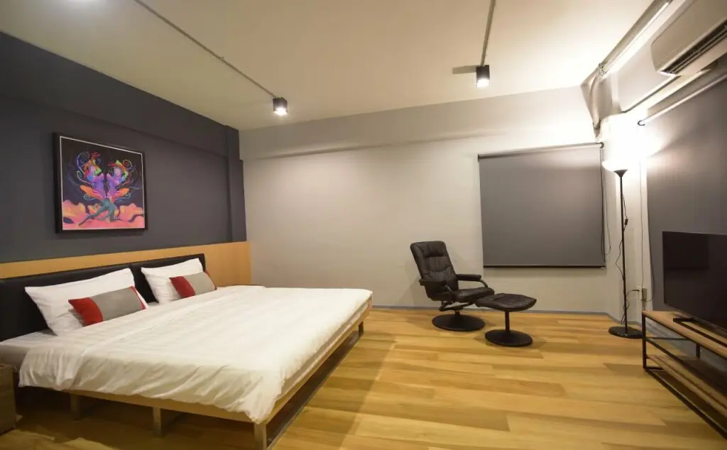 Бангкок: The Chatbox Silom Hostel