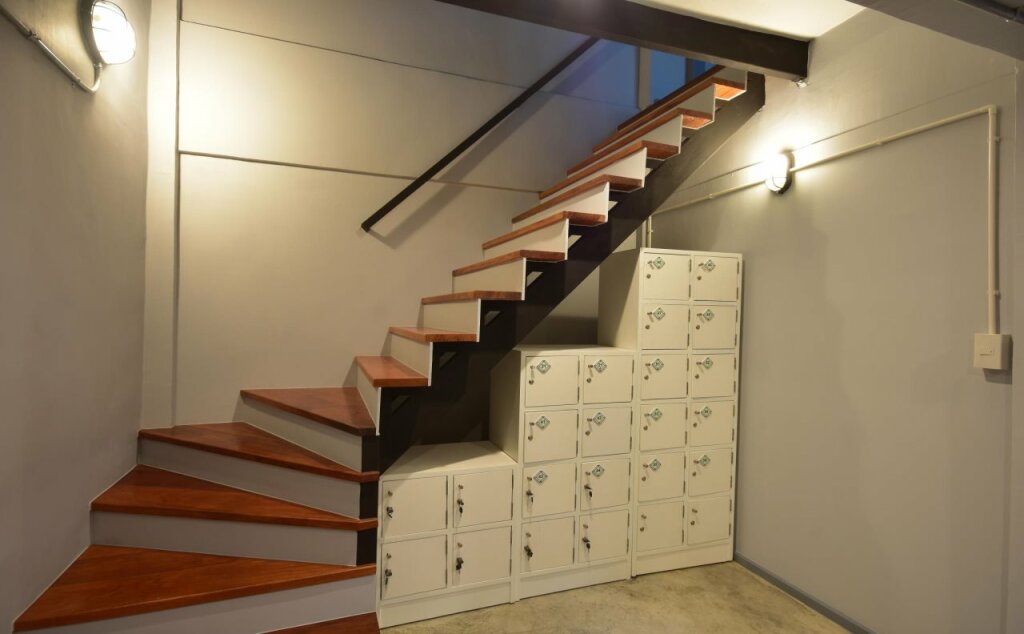 Бангкок: The Chatbox Silom Hostel