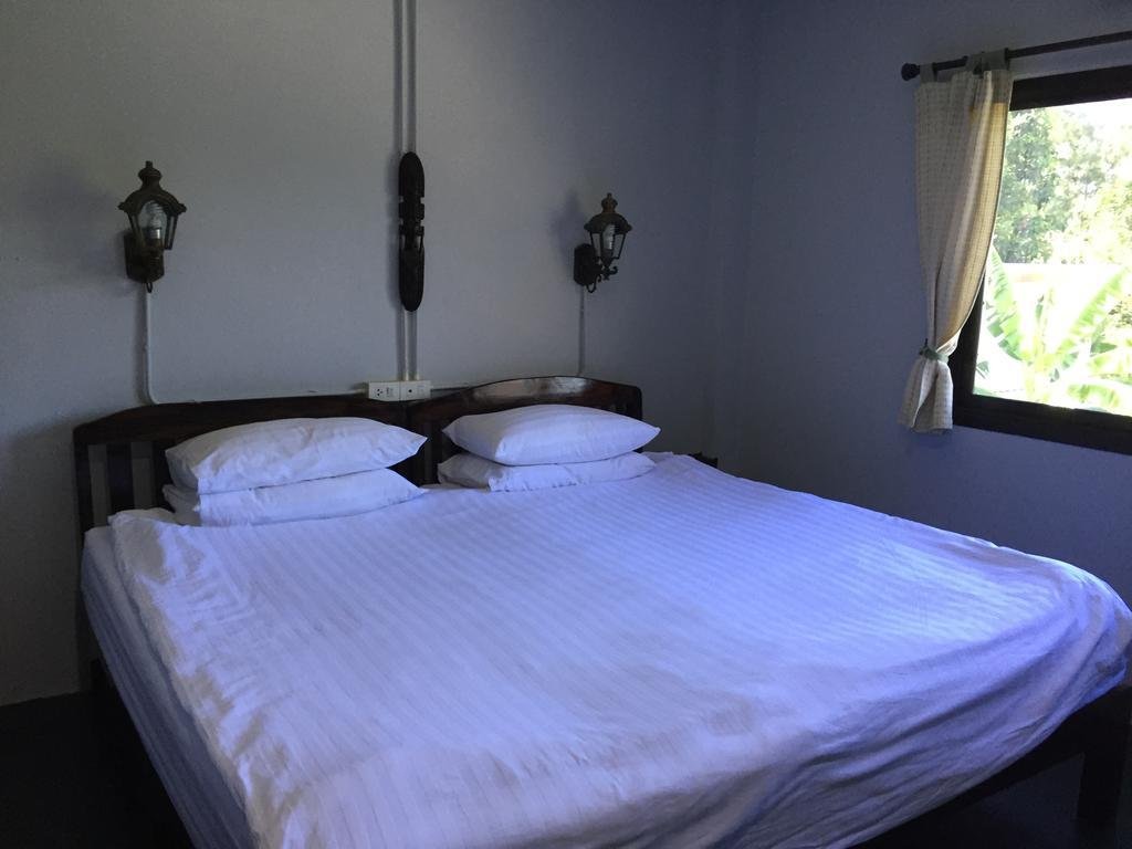 Муанг: 普吉岛日出宾馆(Sunrise Guesthouse)
