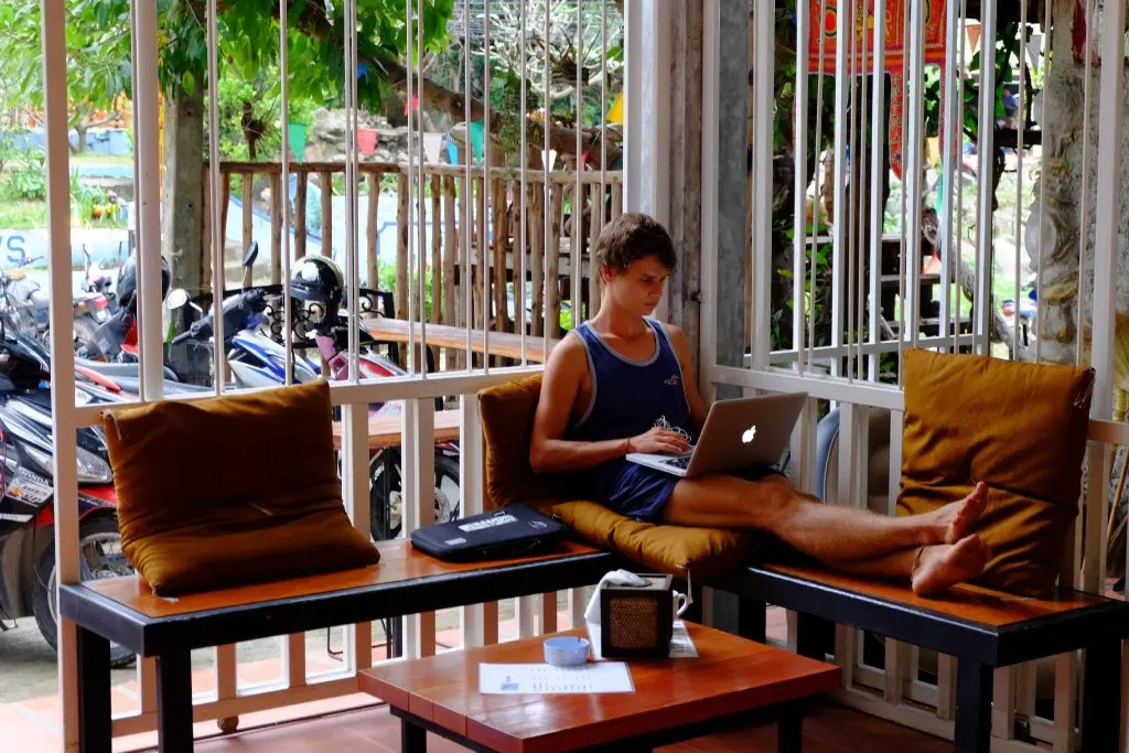 Мэй-Хаад-Бэй: White Jail @ Koh Tao hostel