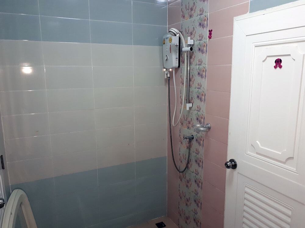 Кату: Dive BnB