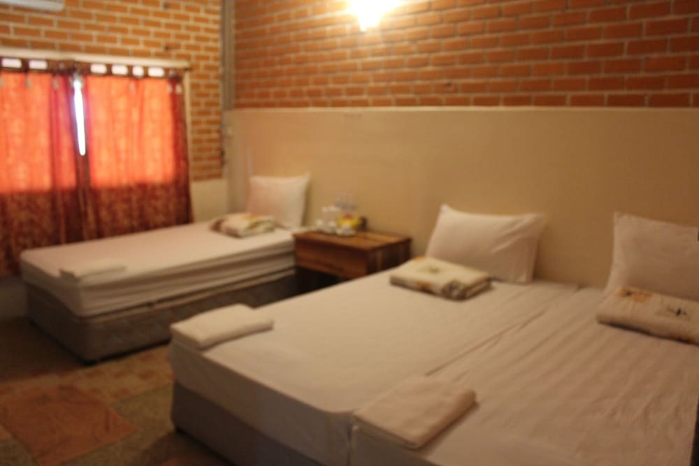 Сатхингпхра: Khaochan Resort Phatthalung