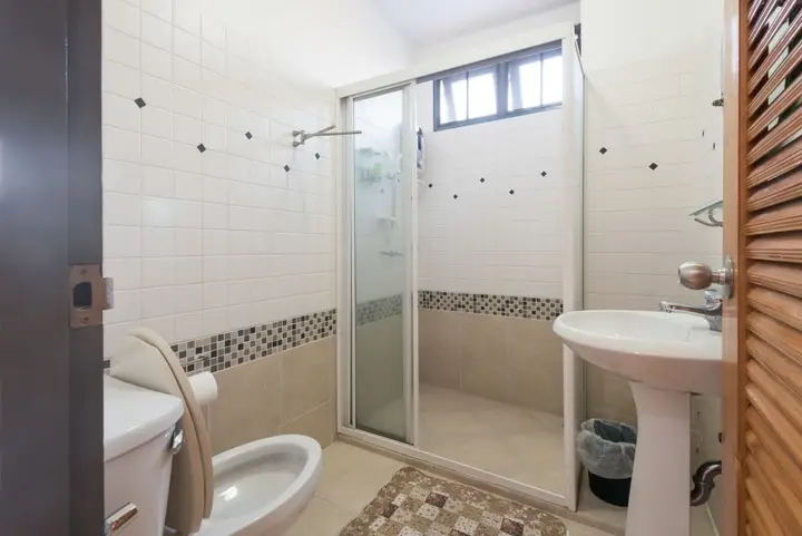 Бангкок: BaanSu Hostel