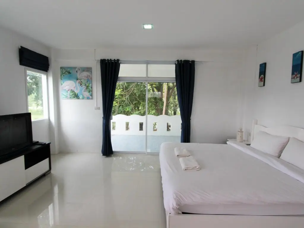 Сичон: Issara Beach Resort