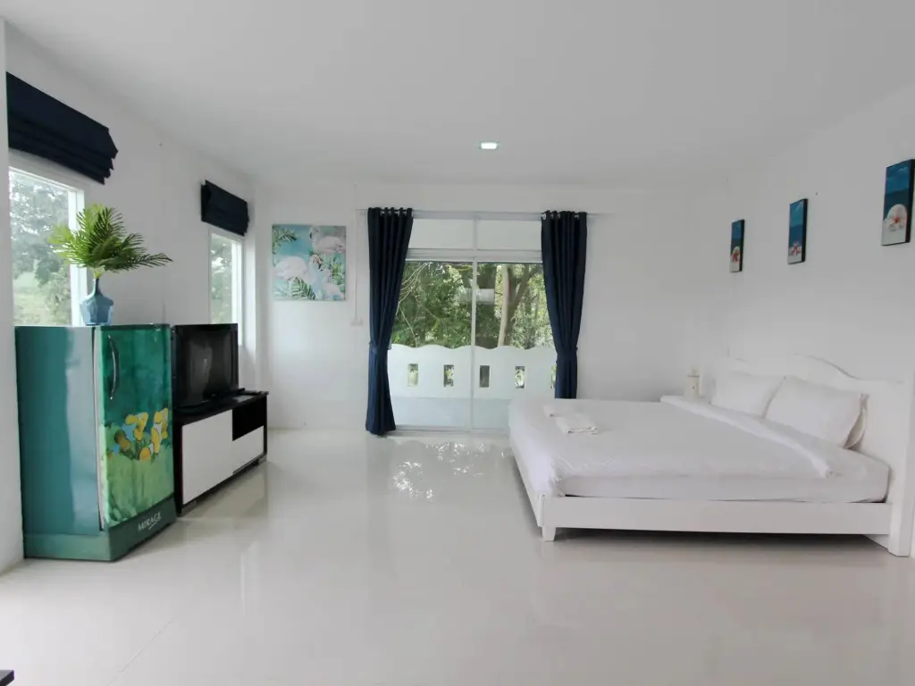 Сичон: Issara Beach Resort