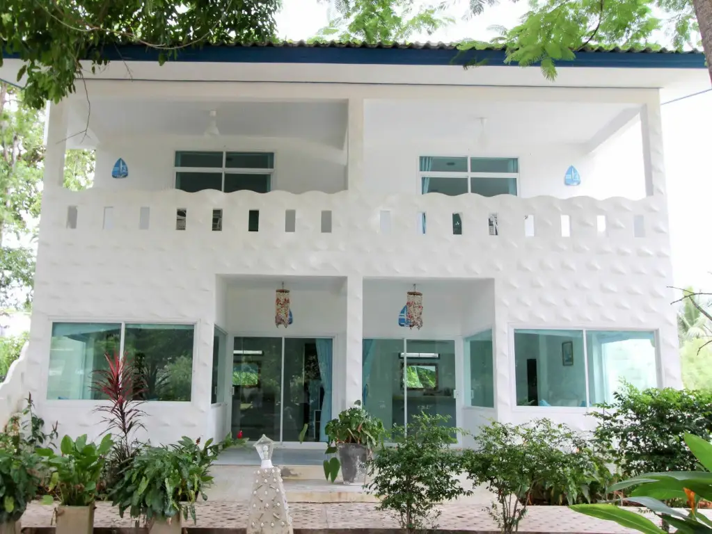 Сичон: Issara Beach Resort