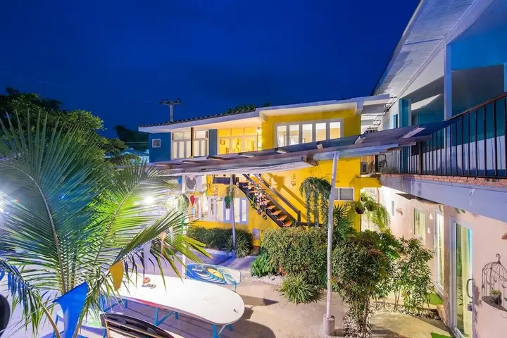 Хуахин: Surf House Hua Hin