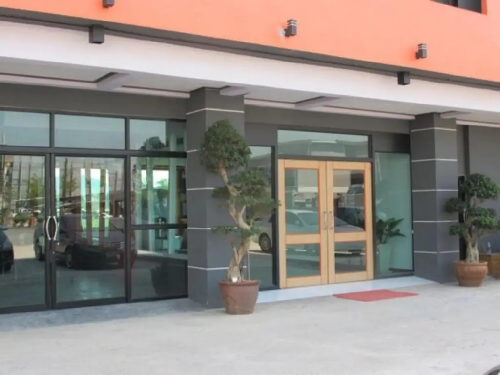 Сураттхани: C Tower Suratthani
