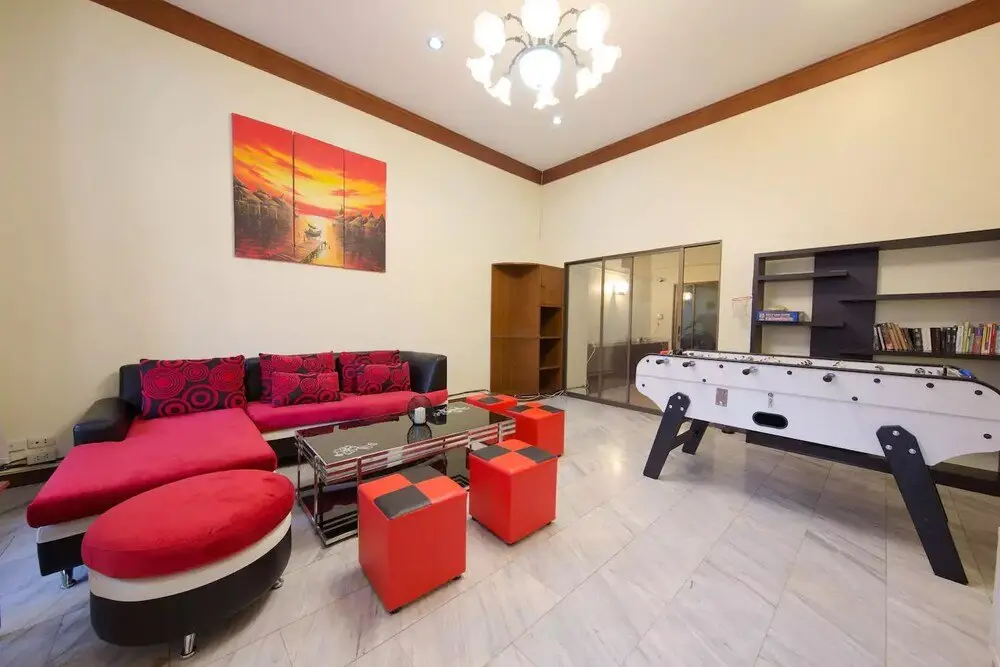 Бангкок: Bangkok Nest