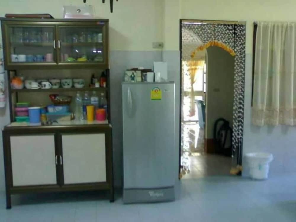 Лопбури: Sunflower Guest house Lopburi
