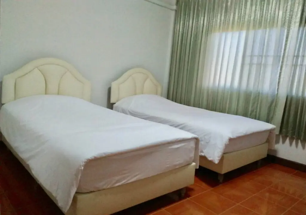 Ban Phaeng: Hugphaeng Garden