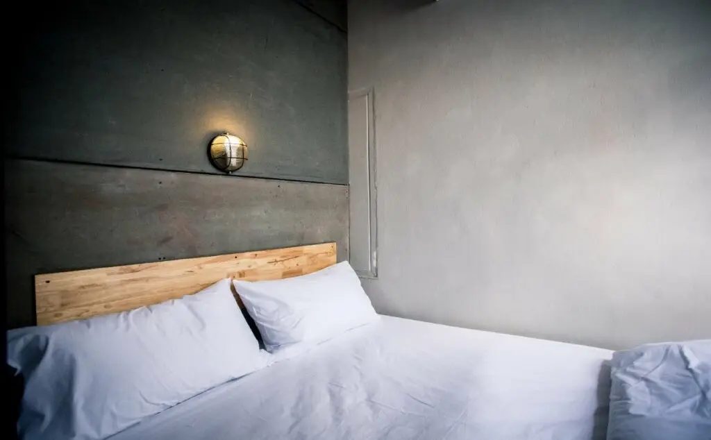 Бангкок: Sleepy Dealer Hostel Bar