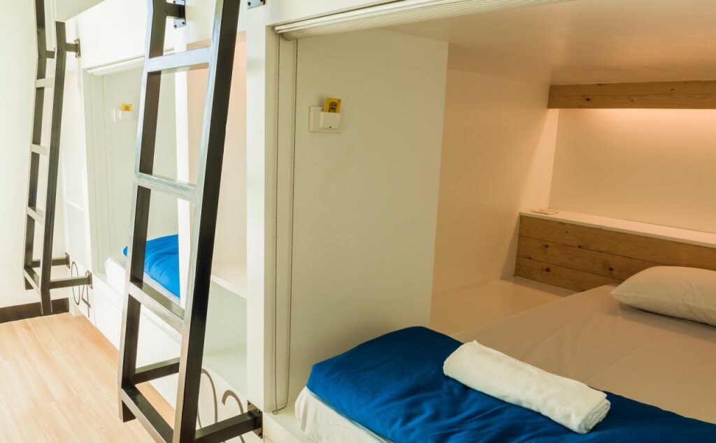 Паттайя: Travel Light Hostel Pattaya