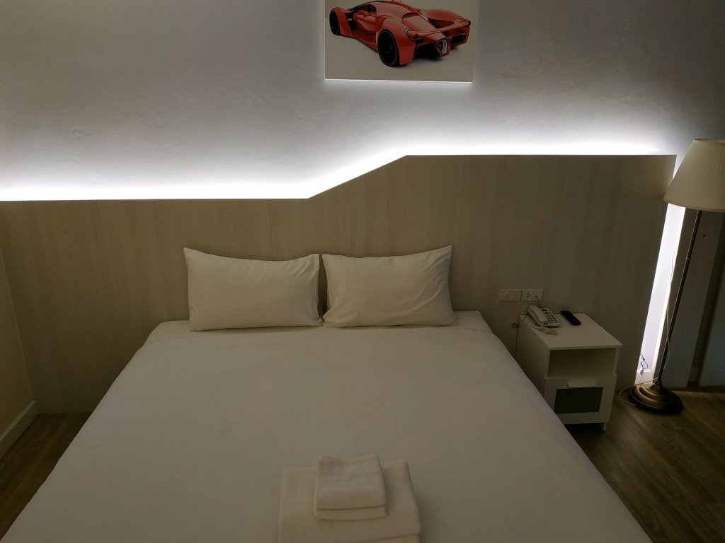 Хатъяй: Luxsna Residence