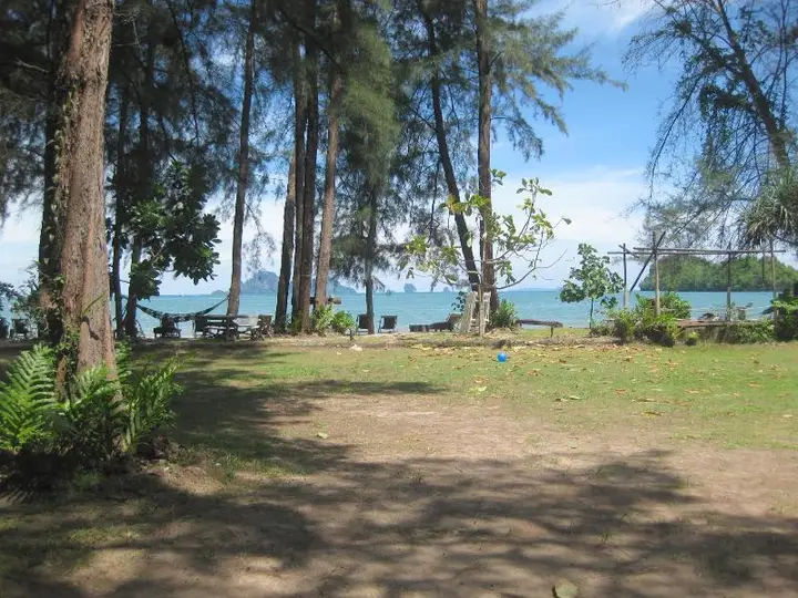 Краби: J2B Beach Bungalows Long Beach Villas